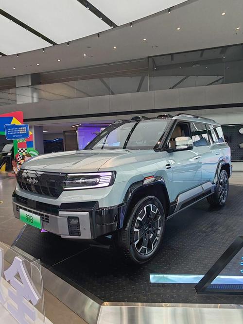 广州43比亚迪方程豹硬派越野的爆款，英菲尼迪35周年与你共成长